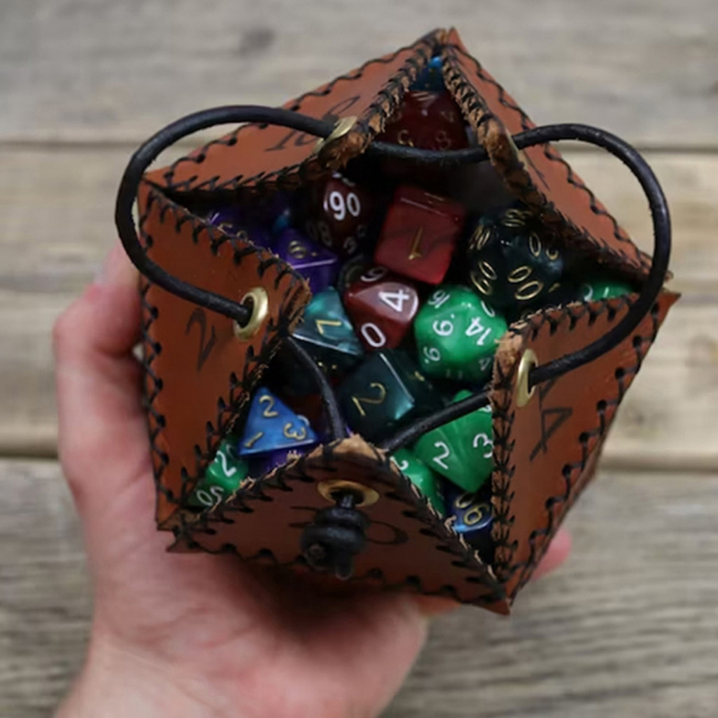 Leather D20 Dice Bag Polygonal - Gaming Accessories Ideas 评论和价格